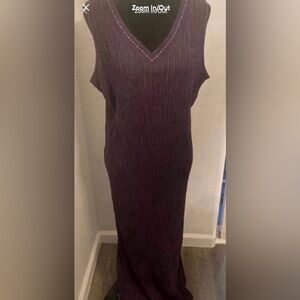 Women’s Sleeveless Dress (Size 2XL)